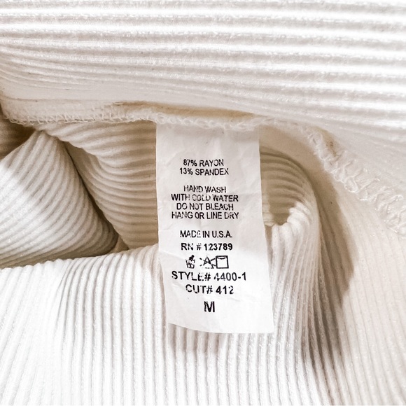 Jolie Ruffle Strap Ribbed Bodysuit Size M in White - Picture 12 of 12